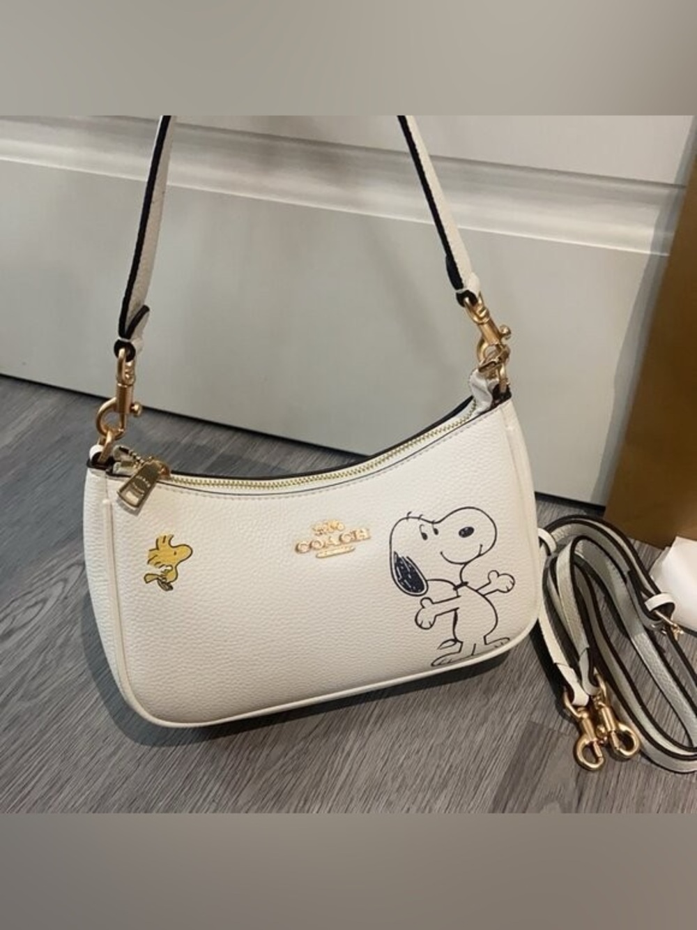 Coach X Peanuts Teri Shoulder Bag With Snoopy